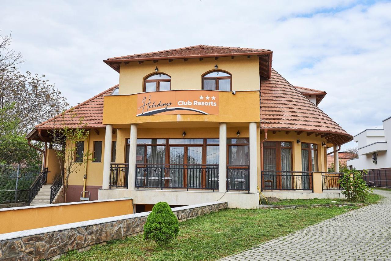Holidays Club Resorts Hajdúszoboszló Esterno foto
